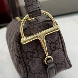 Picture of Gucci Handbags _SKUfw230739553fw